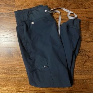Figs Jogger Scrub Pant in Dark Harbor, women’s size XS/P